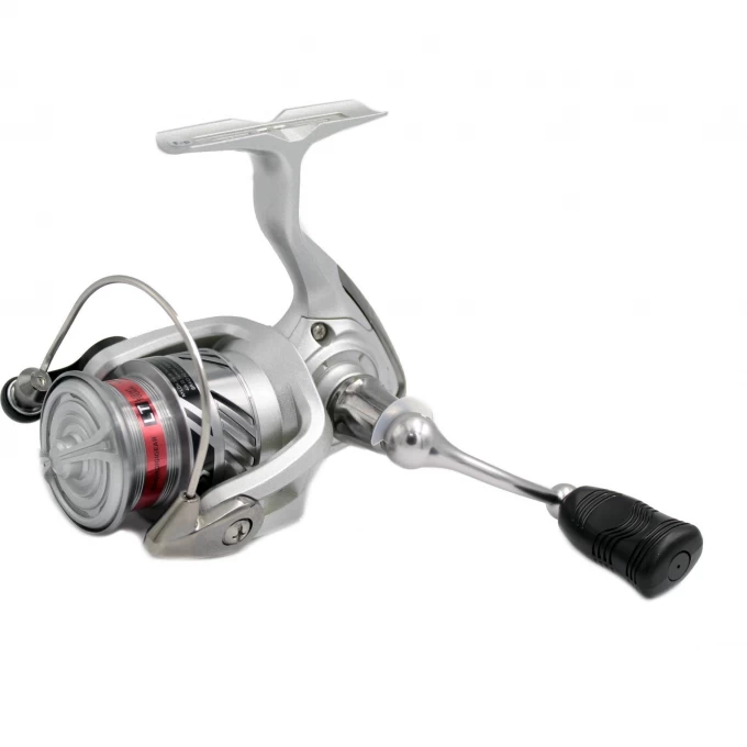 Катушка DAIWA 20 Crossfire LT 1000 10185-100 Катушка DAIWA 20 Crossfire LT 1000 10185-100